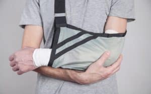 סימנים לשבר ביד