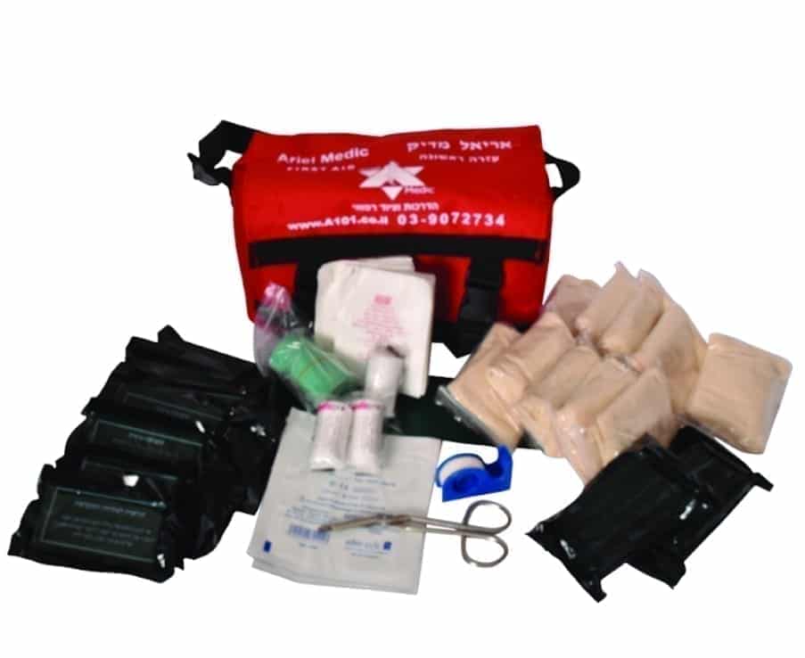 תיק עזרה ראשונה לרכב ציבורי