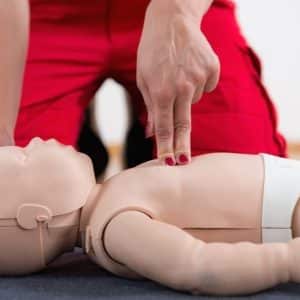 קורס עזרה ראשונה לתינוקות וילדים