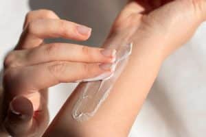 משחה לחיטוי פצעים