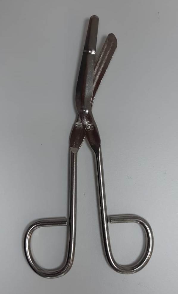 מספרי מתכת עזרה ראשונה