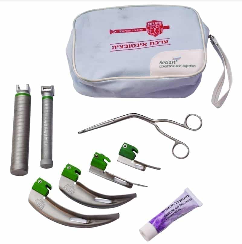 ערכת אינטובציה בתיק גמיש