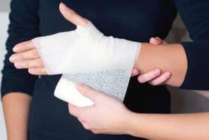 איך עוצרים דימום